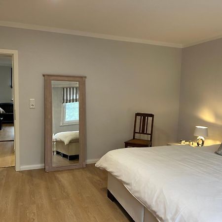 Gestorfer Koetnerhof Business Und Landlust Apartment Springe Bagian luar foto